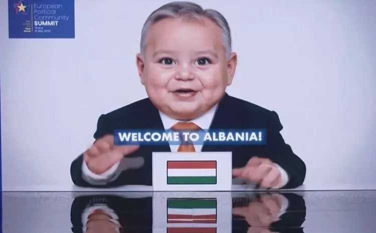 Foto - Avrupa Zirvesine damga vuran görüntüler! Liderler izledi çocukluk halleri konuştu