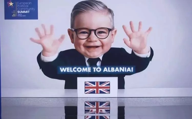 Foto - Avrupa Zirvesine damga vuran görüntüler! Liderler izledi çocukluk halleri konuştu