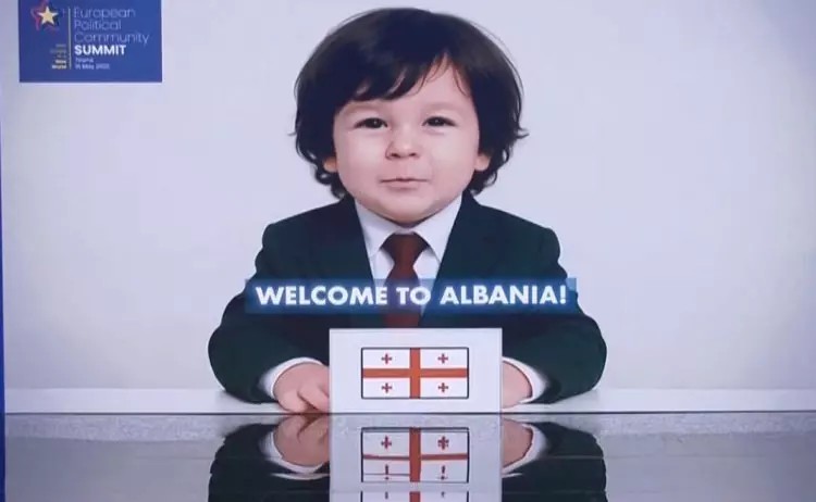 Foto - Avrupa Zirvesine damga vuran görüntüler! Liderler izledi çocukluk halleri konuştu