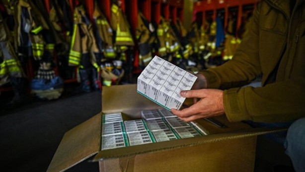 Foto - Avrupa'da alarm! Nükleer bombaya karşı ilaçlar dağıtılıyor