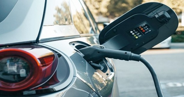 Foto - Avrupa’da elektrikli otomobil gözden düştü! Hibrit çılgınlığı başladı