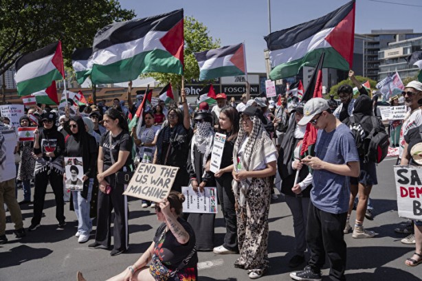Foto - Avrupa'da Filistin'e destek gösterilerinde polis terörü!