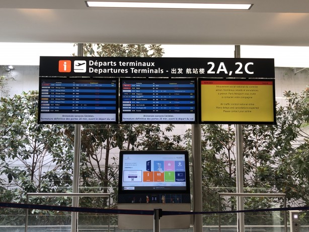 Foto - Avrupa'da kriz bitmiyor! Fransa'da adeta hayat durdu