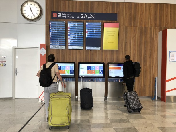 Foto - Avrupa'da kriz bitmiyor! Fransa'da adeta hayat durdu