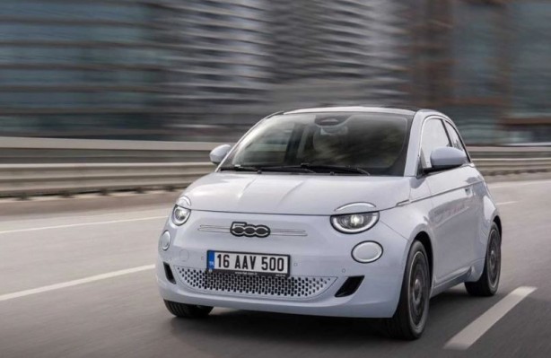 Foto - Avrupa'da otomobil satışları çakıldı! Fiat 500e üretime ara verdi