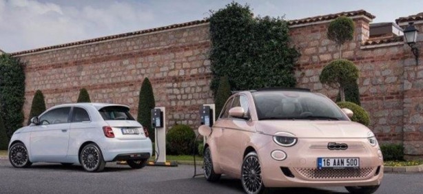 Foto - Avrupa'da otomobil satışları çakıldı! Fiat 500e üretime ara verdi