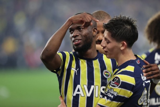 Foto - Avrupa'da yılın transferi Fenerbahçe'den! Dünya yıldızı Kanarya oluyor...