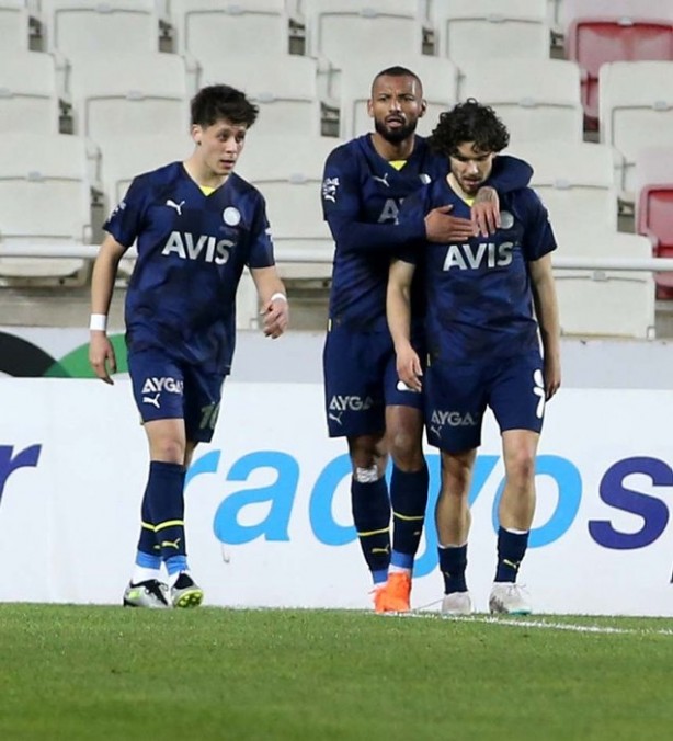 Foto - Avrupa'da yılın transferi Fenerbahçe'den! Dünya yıldızı Kanarya oluyor...