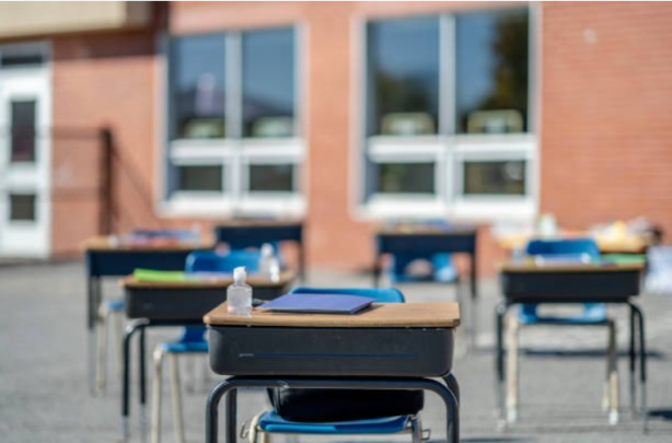 Foto - Avrupa'daki okullarda telefon yasakları hızla yayılıyor