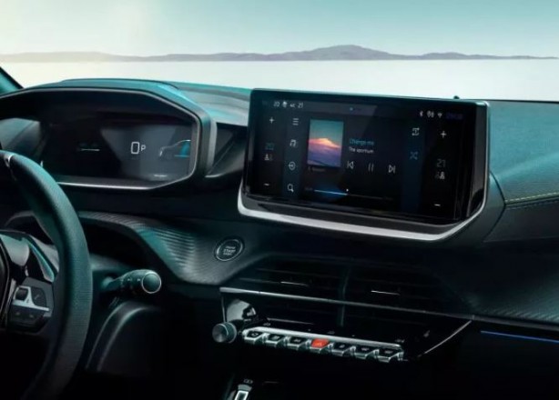 Foto - Avrupa'nın en çok satan otomobili yenilendi