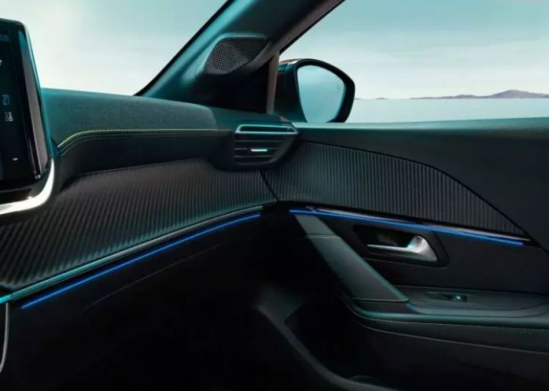 Foto - Avrupa'nın en çok satan otomobili yenilendi