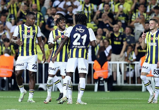 Foto - Avrupa'ya sarsmaya devam ediyoruz... Adım adım üst sıralara! Play-off: