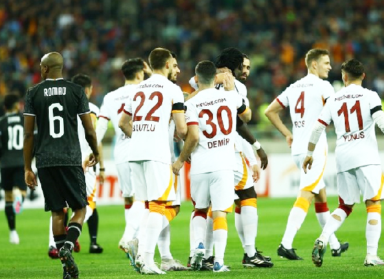 Avrupa'yı titreten karar! Kulüp tarihine geçecek transfer gerçekleşiyor! Çılgına dönecek: