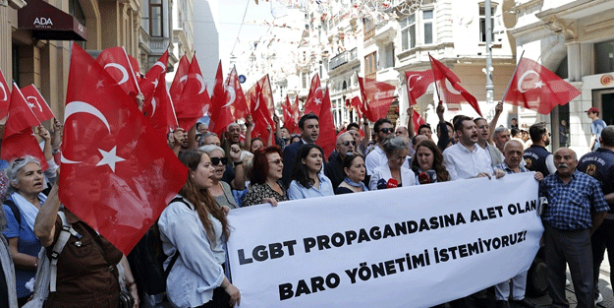 Foto - Avukatlar Baro’ya isyan etti! LGBT dayatmasını bırakın insanlığı savunun