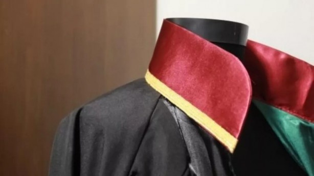 Foto - 'Avukatların üstü neden aranamıyor?' sorusu yeniden gündemde! O avukat dehşete düşürdü