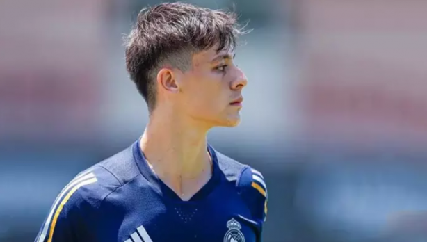 Avusturya - Türkiye maçını izleyen Ancelotti’den sürpriz telefon!