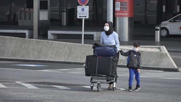 Foto - Avusturya'ya giden gurbetçiler konuştu: Türkiye cennet, döndüğümüze pişmanız