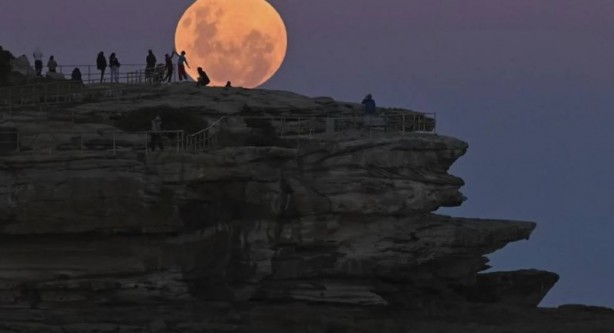 Foto - Ay olmasaydı Dünya'da neler olurdu?