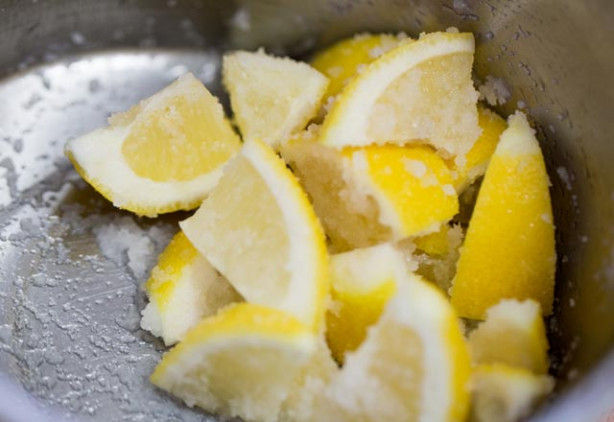 Foto - Ayağınıza limon sürerseniz...