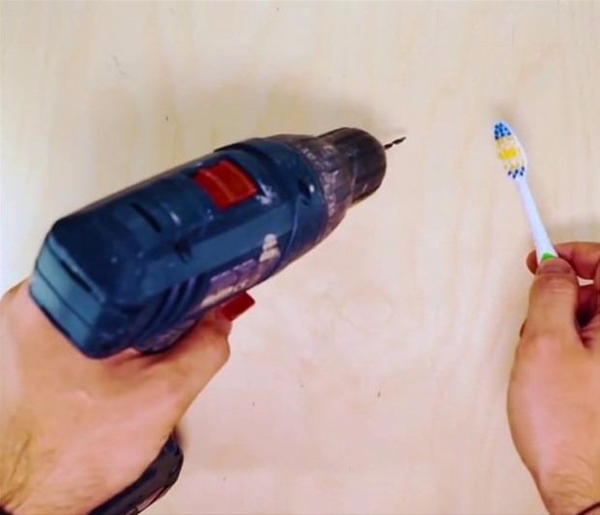 Foto - Ayak parmaklarınızı bu şekilde bağlarsanız...