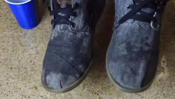 Foto - Ayakkabılarınızı su geçirmez yapmak çok basit!