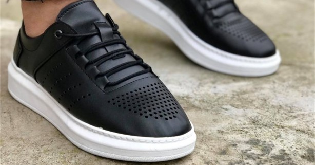 Foto - Ayaklarımız kaç yaşına kadar büyür?