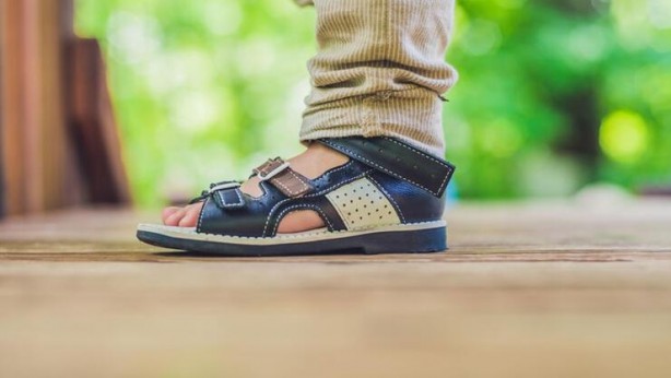 Foto - Ayaklarımız kaç yaşına kadar büyür?