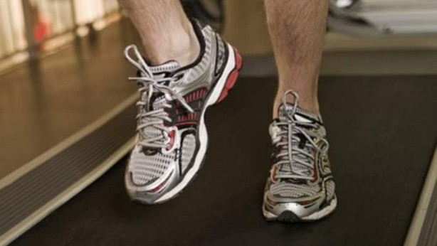 Foto - Ayaklarımız kaç yaşına kadar büyür?