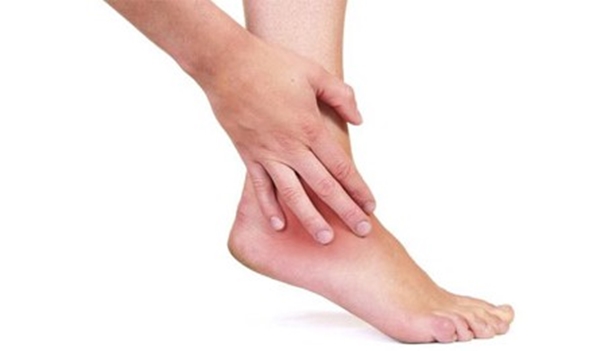 Foto - Ayaklarınız mı kokuyor? Çözümü çok basit...