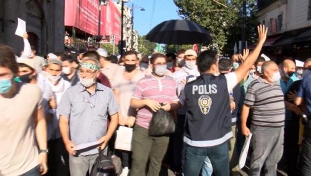 Foto - Ayasofya aşkı bariyer dinlemedi! Millet akın etti