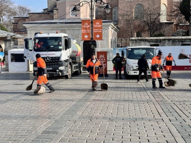 Foto - Ayasofya Camii, Ramazan-ı Şerif’e hazırlanıyor 