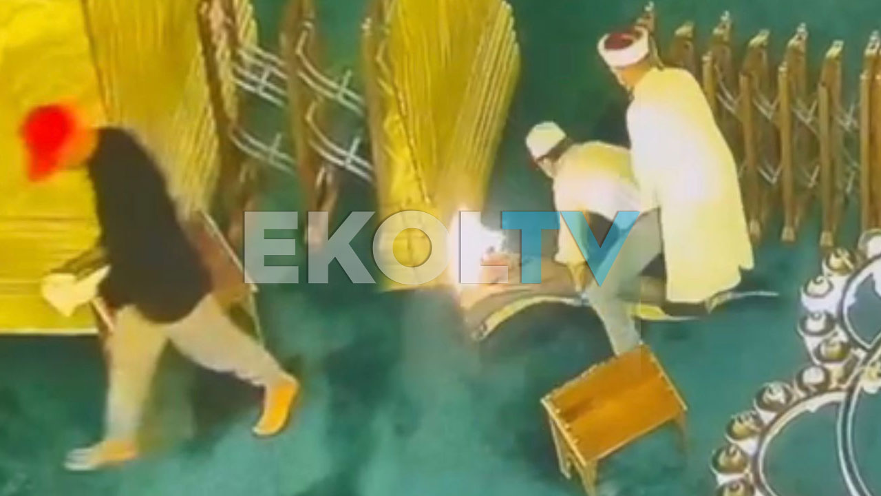 Foto - Ayasofya-i Kebir Camii Şerifi’nde Türkiye'yi ayağa kaldıracak 'yakma' girişimi