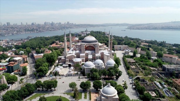 Foto - Ayasofya neden önemli? Ayasofya'yı kim yaptırmıştır? 