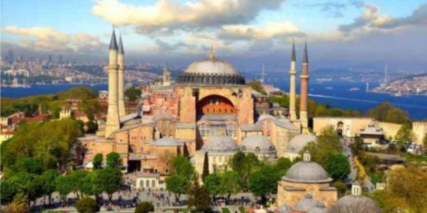 Foto - Ayasofya neden önemli? Ayasofya'yı kim yaptırmıştır? 