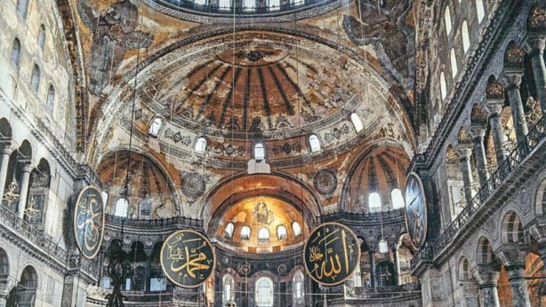 Foto - Ayasofya neden önemli? Ayasofya'yı kim yaptırmıştır? 