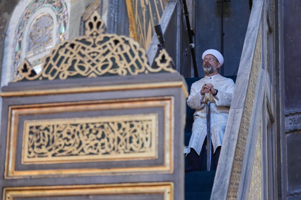 Foto - Ayasofya'da Haniye için gıyabi cenaze namazı