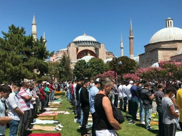 Foto - Ayasofya'da ikinci cuma coşkusu