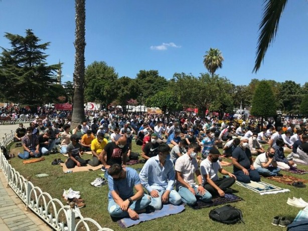 Foto - Ayasofya'da ikinci cuma coşkusu