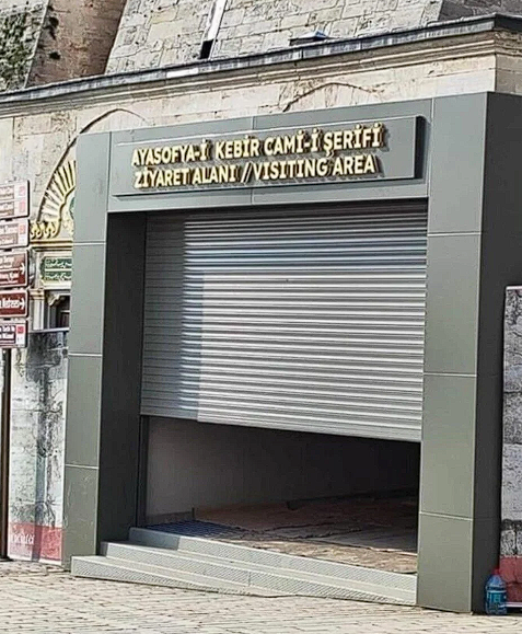 Foto - Ayasofya'daki o görüntü herkesi şok etmişti! Ve flaş açıklama az önce geldi￼