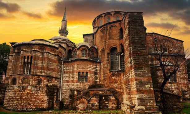 Ayasofya'dan sonra Kariye Camii ibadete açılıyor