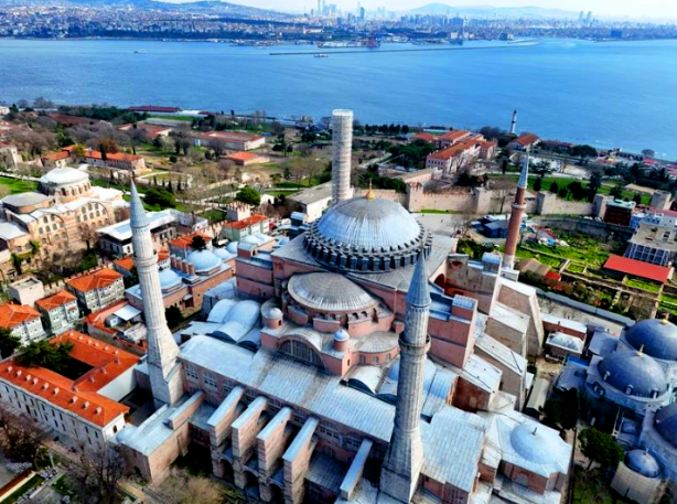 Foto - Ayasofya’ya bir de buradan bakın! Hiç bu açıdan görmediniz