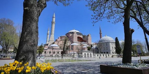 Foto - Ayasofya’yı kim yaptı? Ayasofya ne zaman yapıldı?