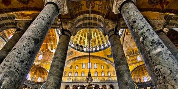 Foto - Ayasofya’yı kim yaptı? Ayasofya ne zaman yapıldı?