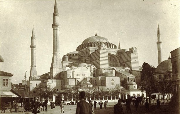 Foto - Ayasofya'yı yapan mimarbaşının 7 yıl ortadan kaybolma hikayesi herkesi şok edecek! Kaçmasaydı eğer...