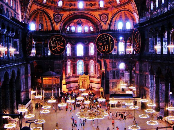 Foto - Ayasofya'yla ilgili ilginç efsaneler