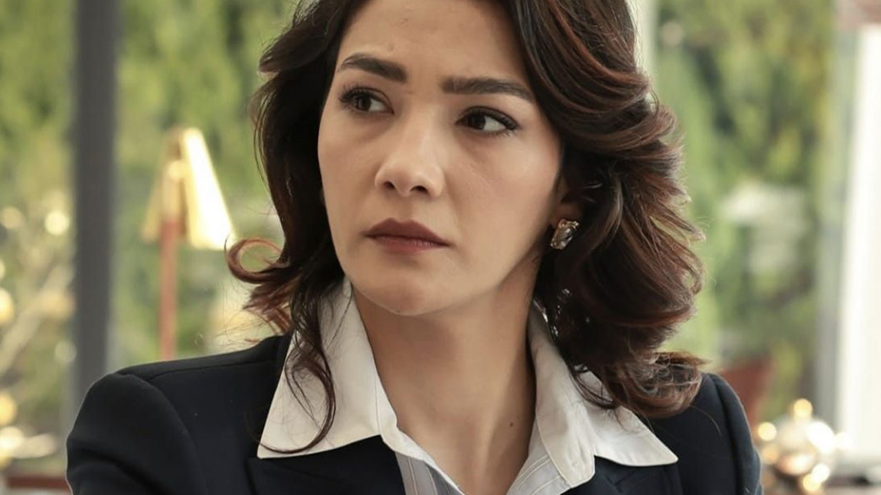 Foto - Aybüke Pusat Teşkilat'tan bakın nasıl ayrılacak! Şok senaryoyu yapay zeka açıkladı