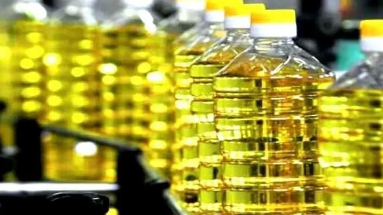 Ayçiçek yağı fiyatları 300 liraya dayandı! Yeni zam kararını duyurdular