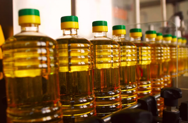 Ayçiçek yağının fiyatını duyan oraya koştu! Kapış kapış satıldı, hala stokta var