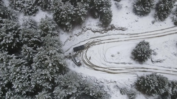Foto - Aydın'a yılın ilk karı düştü! Görüntüler hayran bıraktırdı