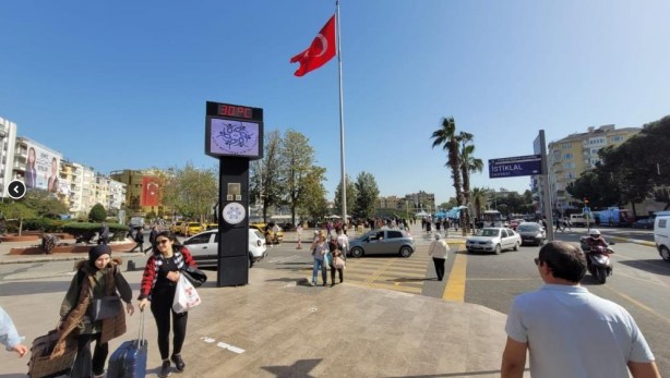 Foto - Aydın'da yaz havası! 30 dereceyi gördü